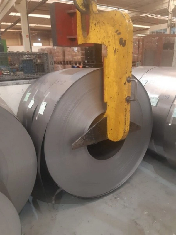berço metálico para bobinas em aço