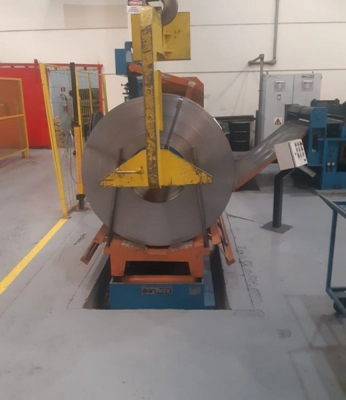berço rodoviário transporte bobinas fio máquina