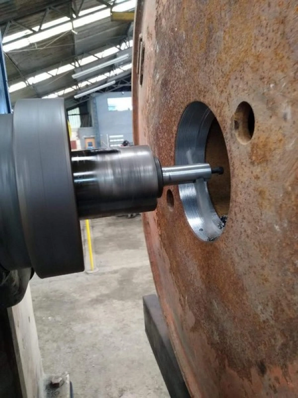 Empresa de Prestação de Serviços de Fabricação Torno Vertical Muro Alto Empresa de Prestação de Serviços de Fabricação Torno Vertical Muro Alto